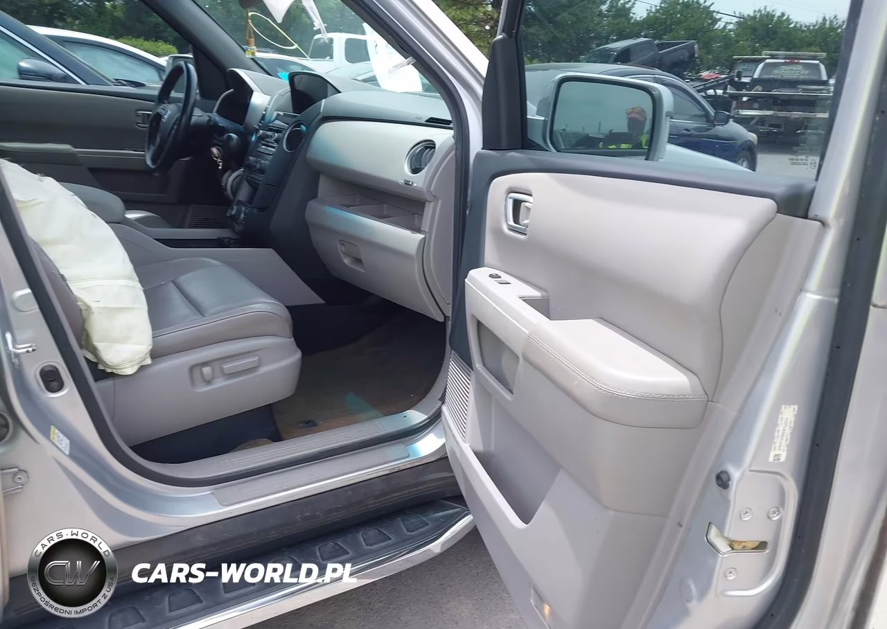 2013 Honda Pilot Touring VIN:5FNYF3H98DB022504 - 5