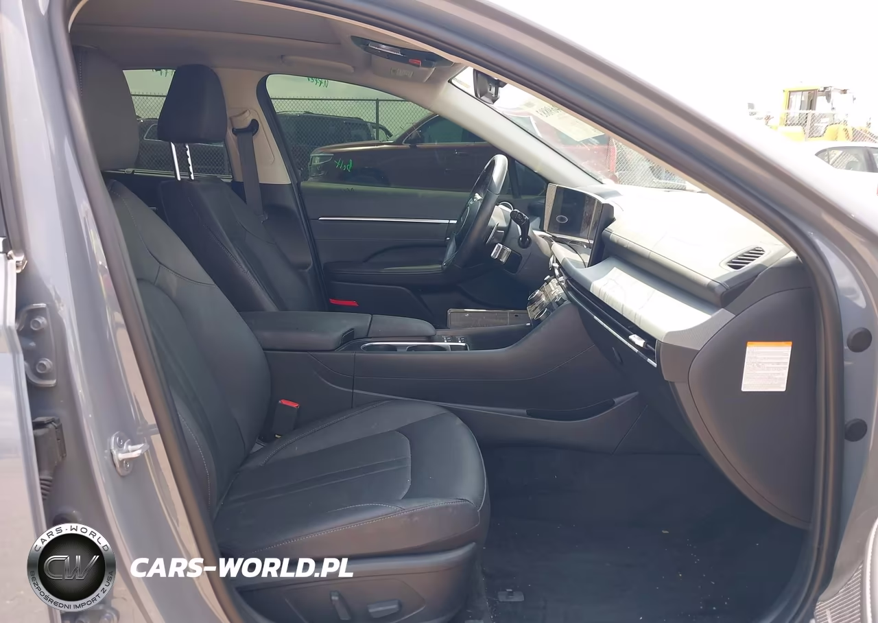2025 Hyundai Sonata Hybrid Limited VIN:KMHL54JJ4SA122821 - 5