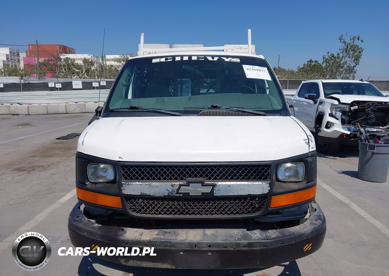 2004 Chevrolet Express VIN:1GCFG15T041126521 - 11