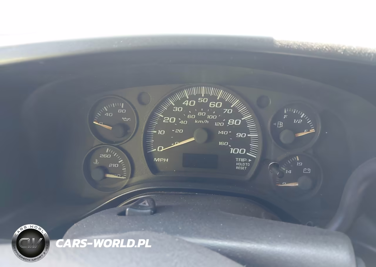 2004 Chevrolet Express VIN:1GCFG15T041126521 - 7