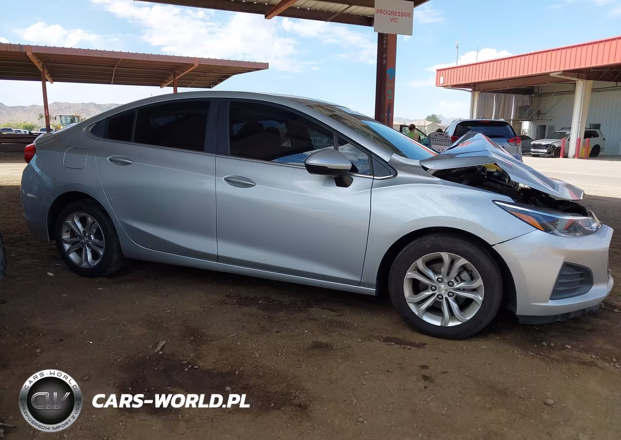 2019 Chevrolet Cruze Lt VIN:1G1BE5SM4K7115632 - 13