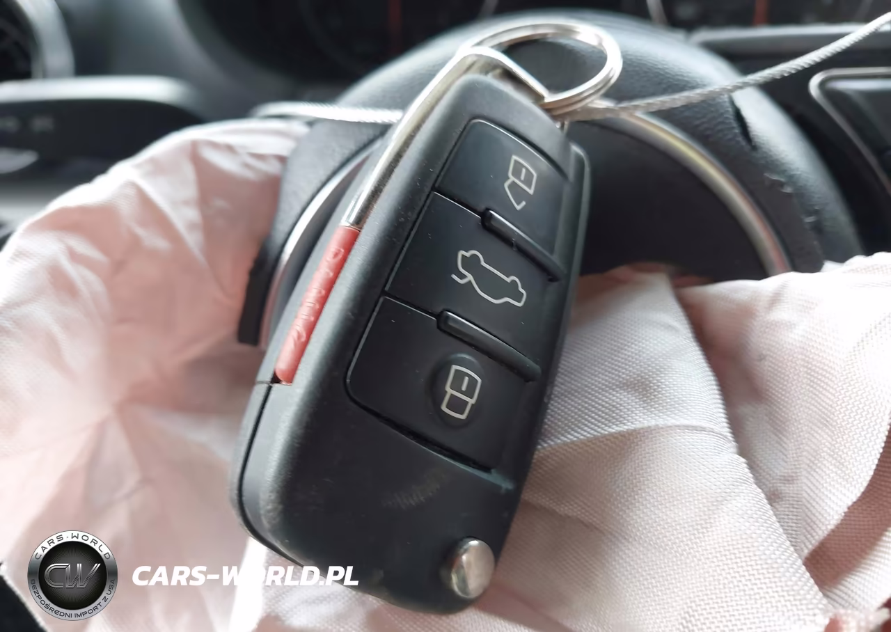 2017 Audi A3 Premium VIN:WAUAUGFF8H1046708 - 11