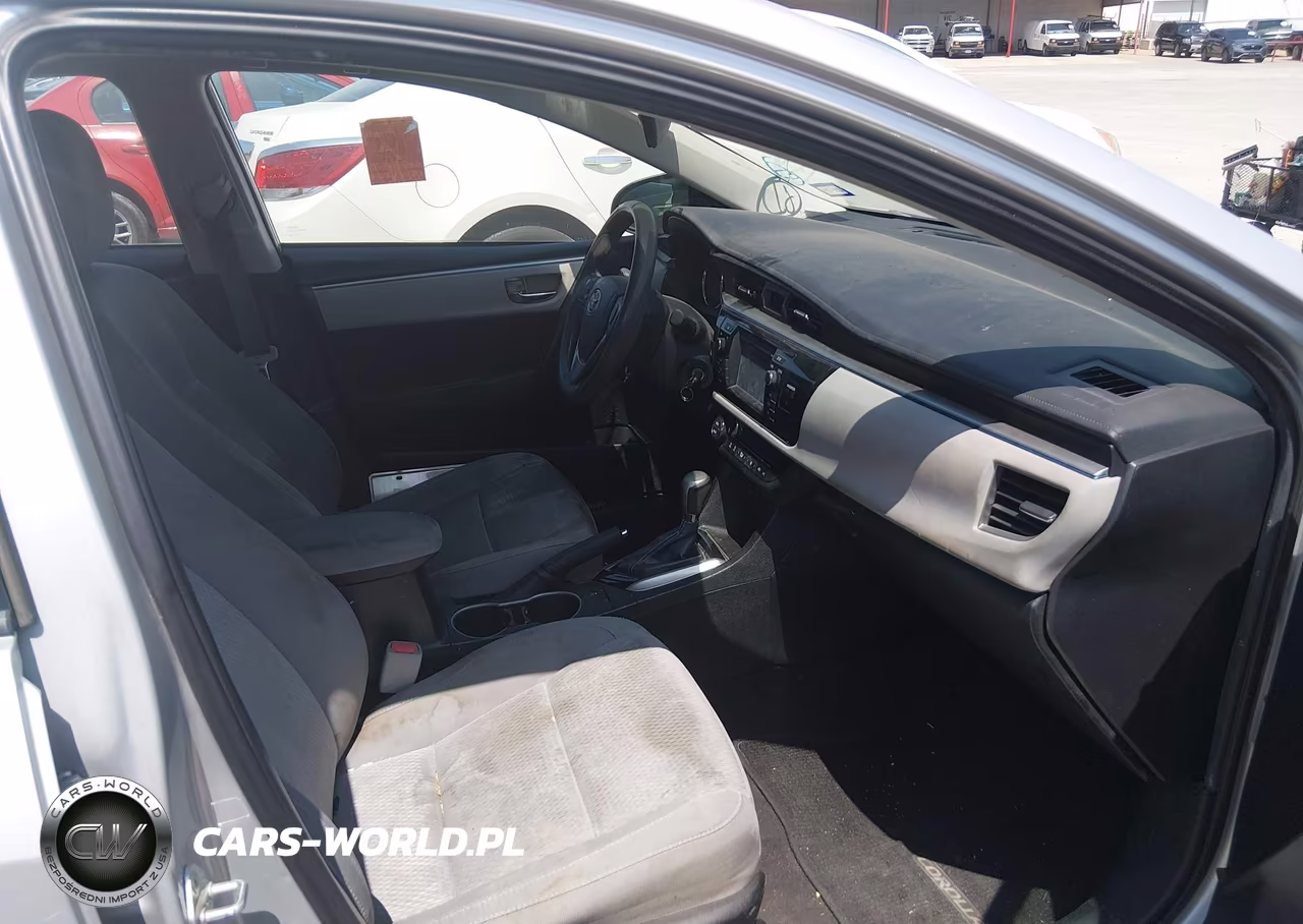 2016 Toyota Corolla Le VIN:5YFBURHE0GP409892 - 5