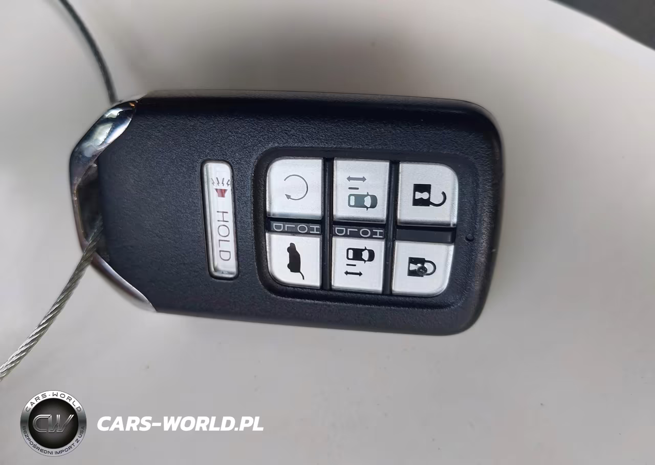 2022 Honda Odyssey Touring VIN:5FNRL6H82NB038446 - 11