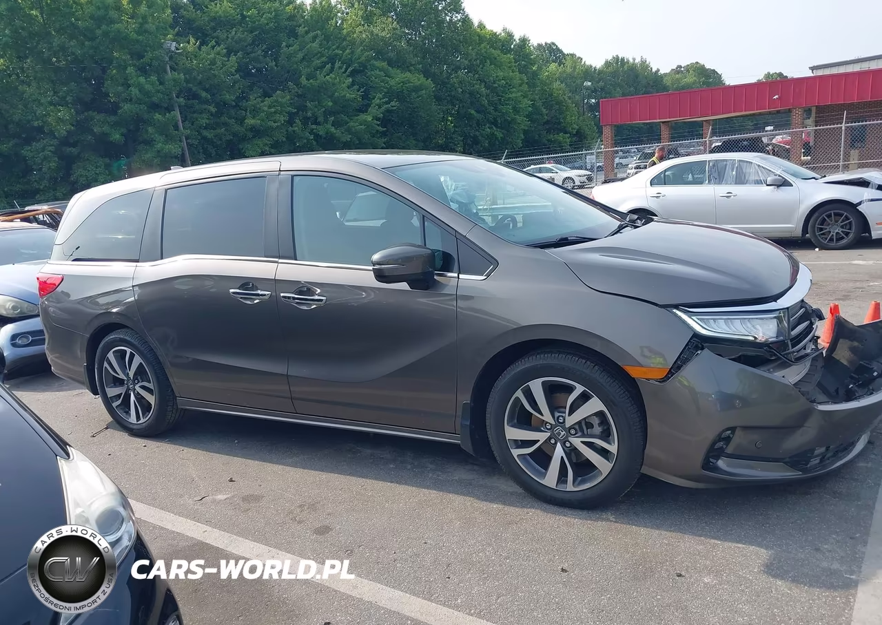2022 Honda Odyssey Touring VIN:5FNRL6H82NB038446 - 13