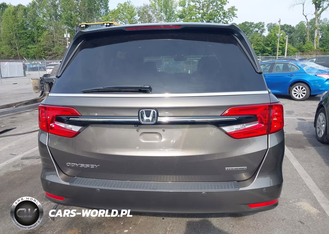 2022 Honda Odyssey Touring VIN:5FNRL6H82NB038446 - 16