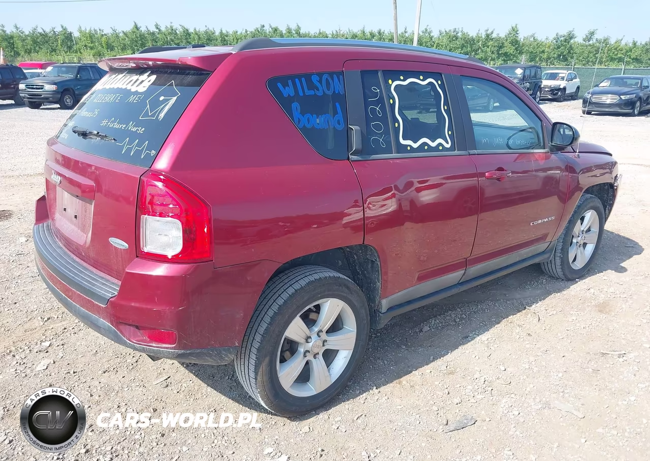 2011 Jeep Compass VIN:1J4NF1FB9BD135602 - 4