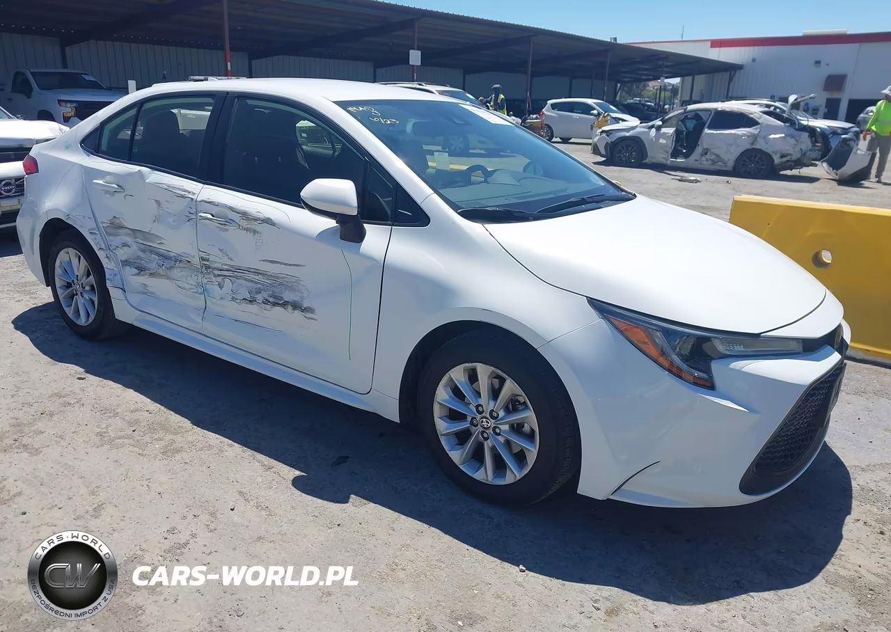 2022 Toyota Corolla Le – zdjęcie 1 z 16