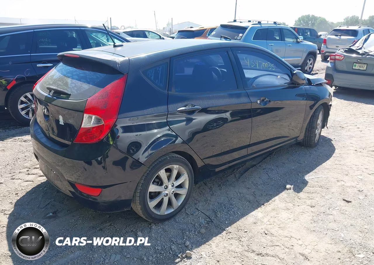 2012 Hyundai Accent Se VIN:KMHCU5AE1CU029184 - 4