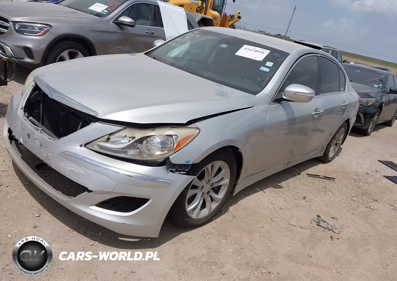 2013 Hyundai Genesis 3.8 VIN:KMHGC4DD8DU209328 - 2