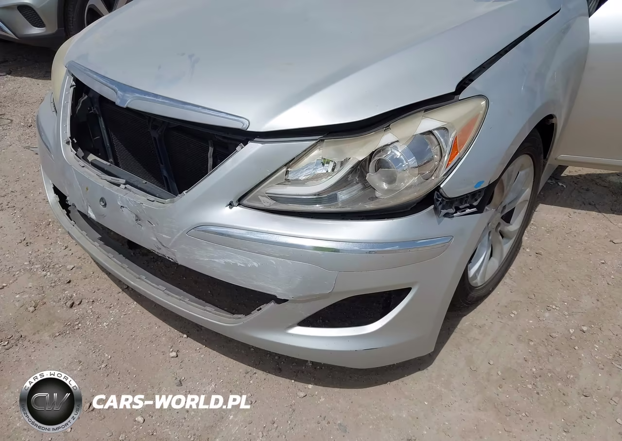 2013 Hyundai Genesis 3.8 VIN:KMHGC4DD8DU209328 - 6