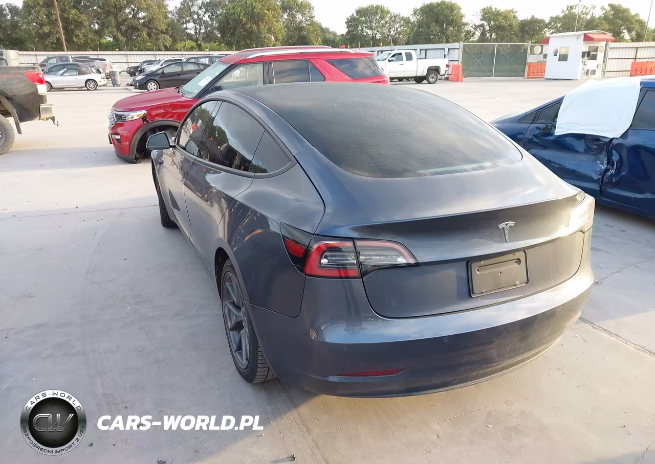 2021 Tesla Model 3 Standard Range Plus Rear-Wheel Drive VIN:5YJ3E1EAXMF911367 - 3