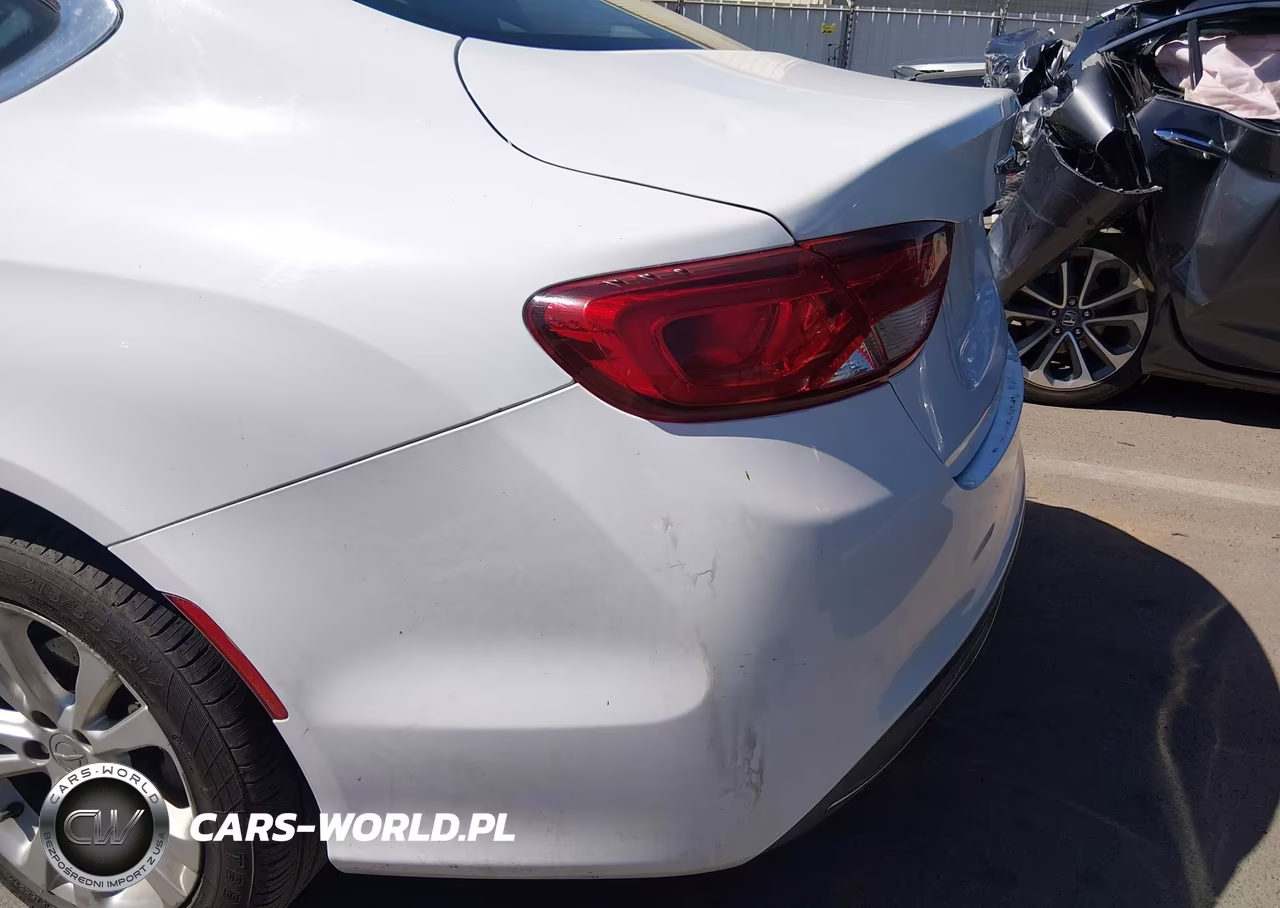 2016 Chrysler 200 Limited VIN:1C3CCCAB8GN160585 - 15