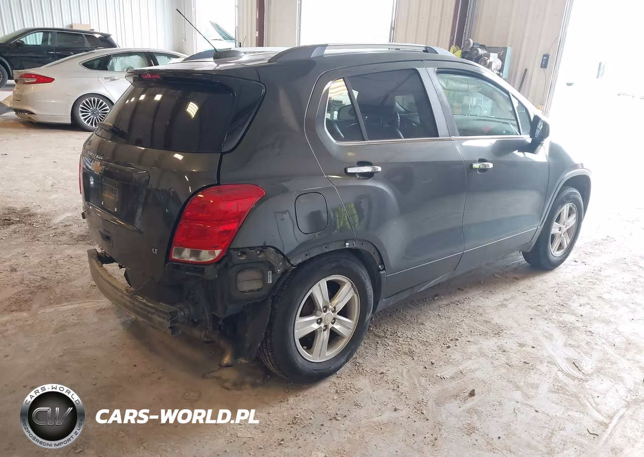 2017 Chevrolet Trax Lt VIN:3GNCJLSB1HL162087 - 4