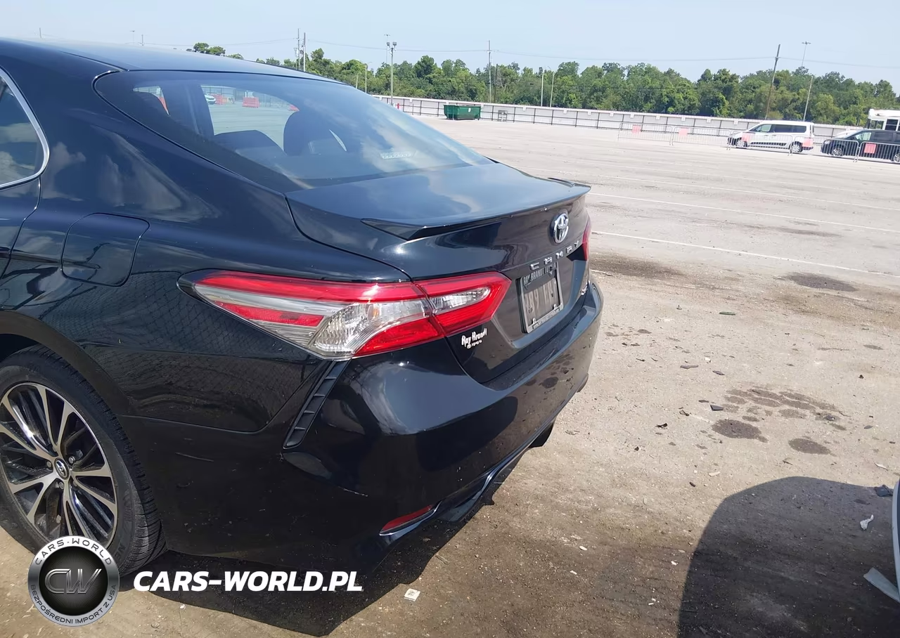 2018 Toyota Camry Se VIN:4T1B11HK7JU639869 - 6