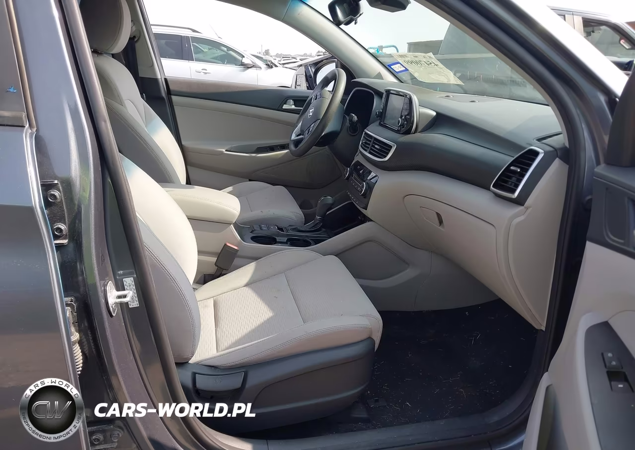 2019 Hyundai Tucson Value VIN:KM8J33A4XKU030256 - 5