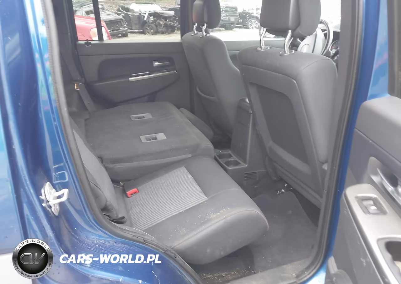 2010 Jeep Liberty Renegade VIN:1J4PN3GK8AW146843 - 8