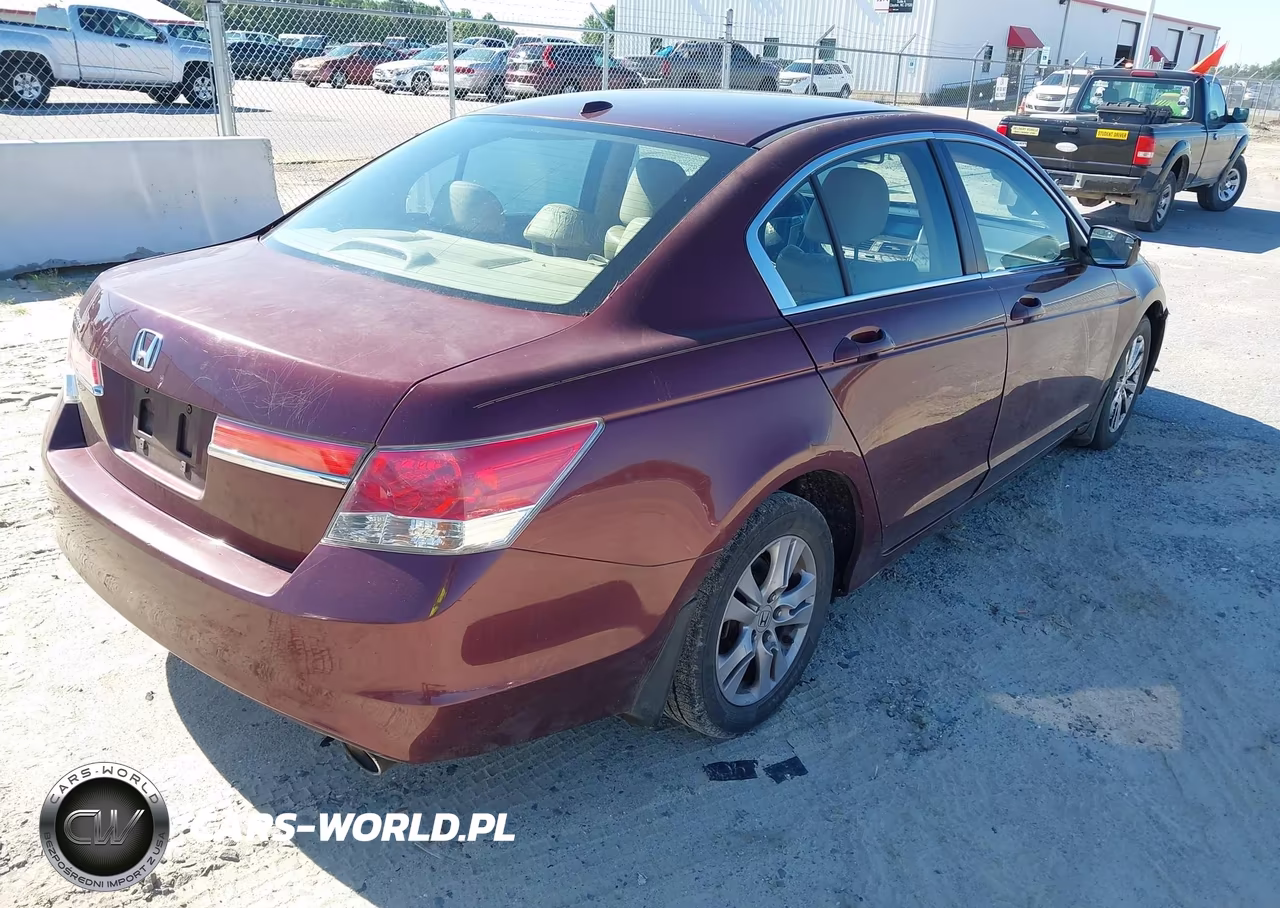 HONDA ACCORD VIN:1HGCP2F86BA060185 - 4