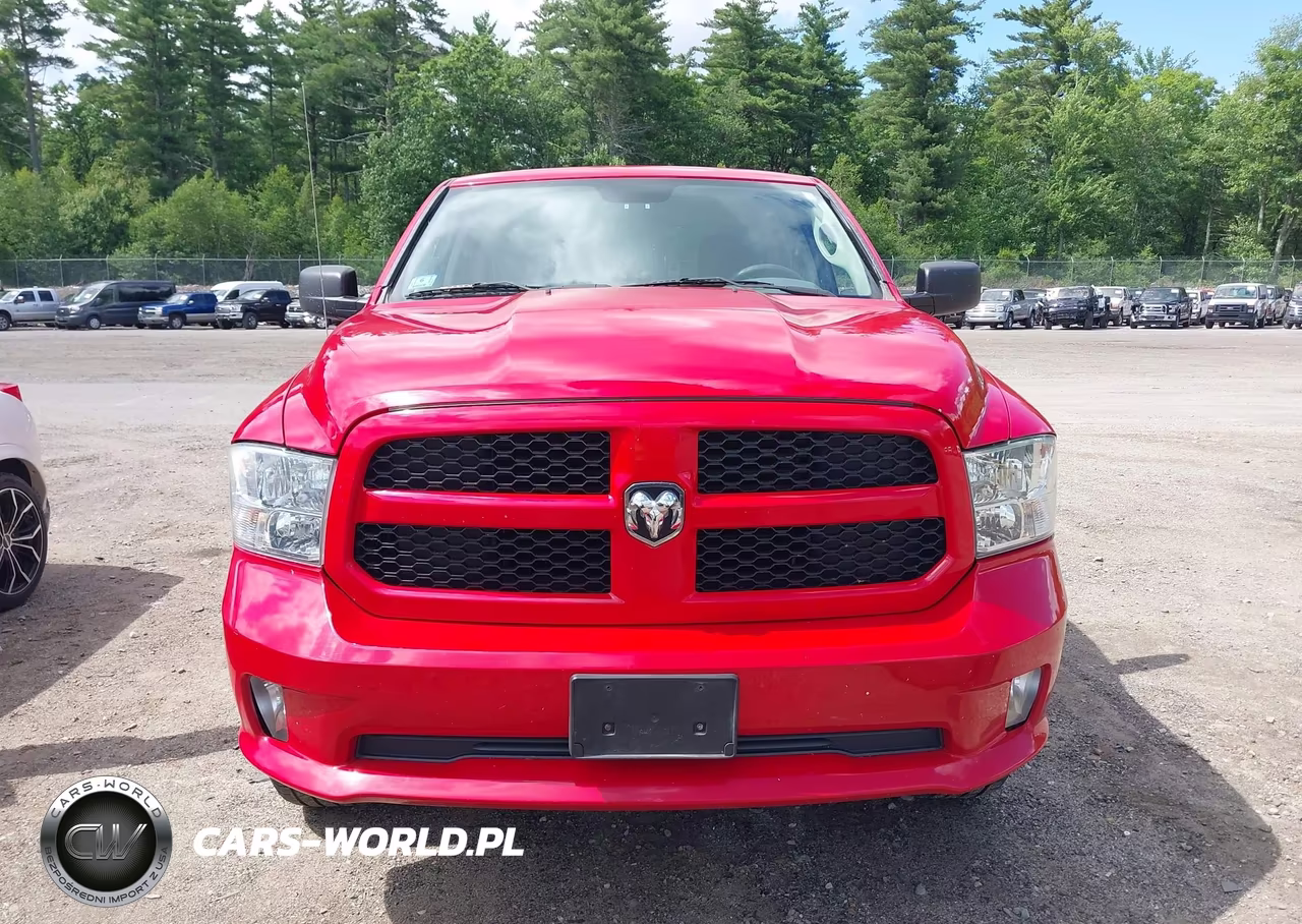 2017 Ram 1500 Express 4X4 6'4 Box VIN:1C6RR7FT3HS565566 - 12