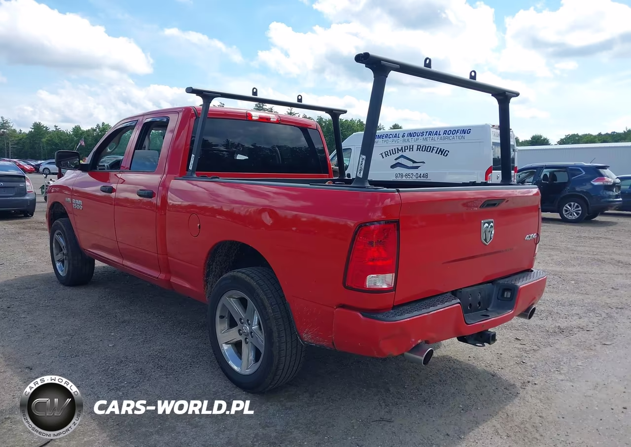 2017 Ram 1500 Express 4X4 6'4 Box VIN:1C6RR7FT3HS565566 - 3