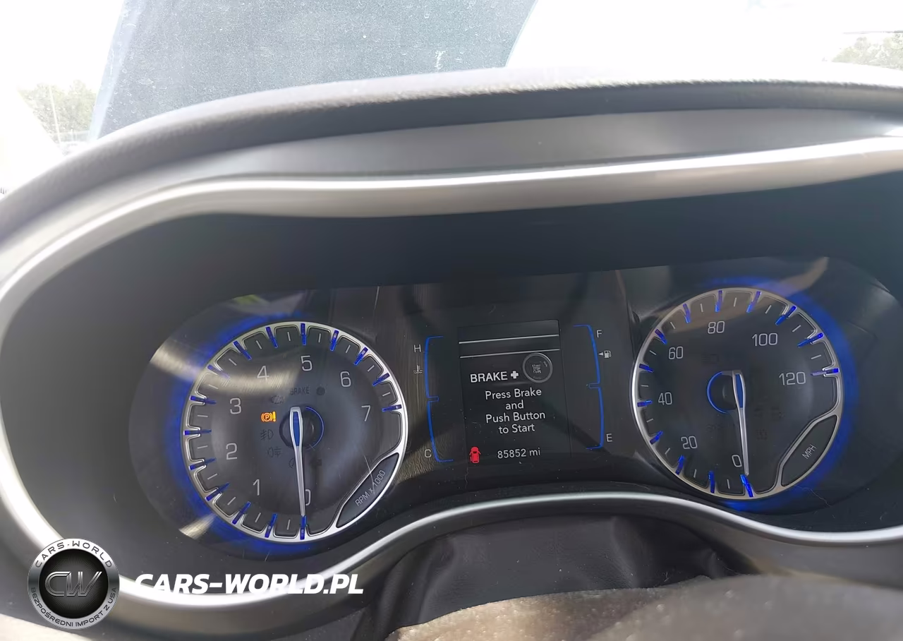 2017 Chrysler Pacifica Touring-L VIN:2C4RC1BG1HR503634 - 7