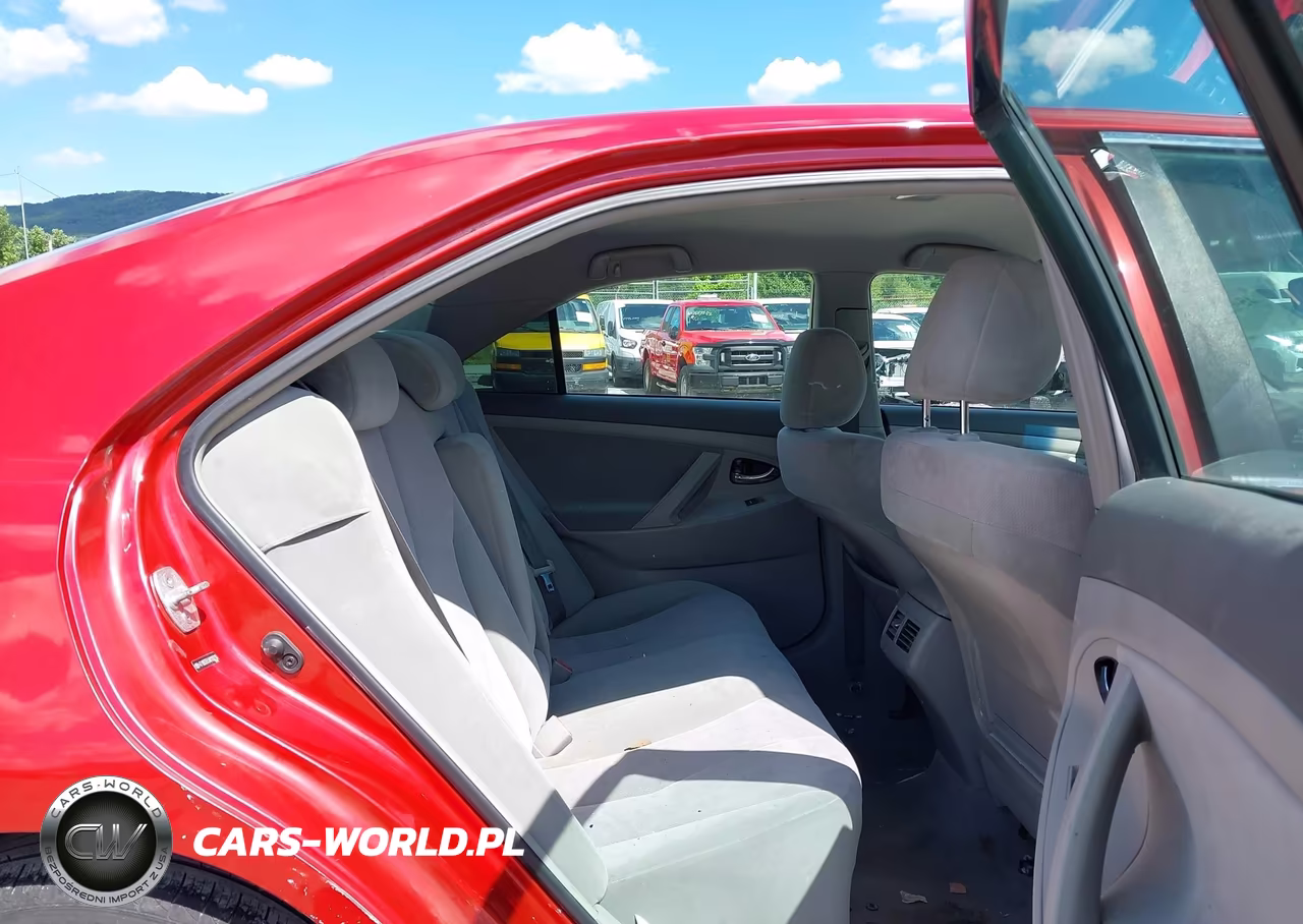 2010 Toyota Camry Hybrid VIN:4T1BB3EK5AU120218 - 8