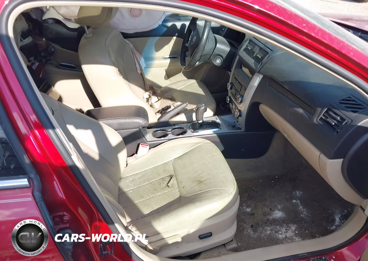 2010 Mercury Milan Premier VIN:3MEHM0CG1AR638953 - 5