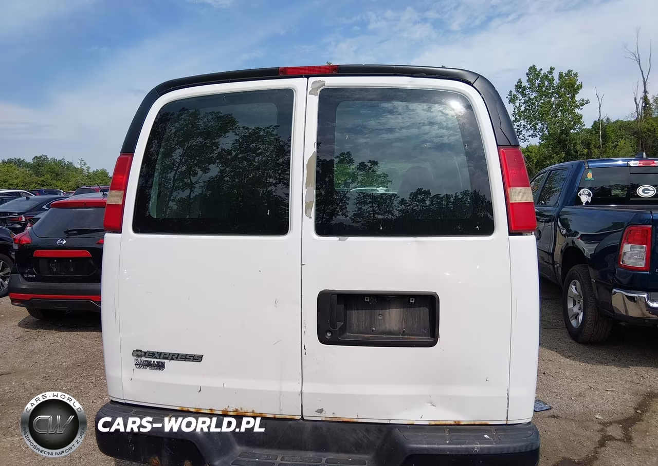 2009 Chevrolet Express Work Van VIN:1GCGG25C191129154 - 16