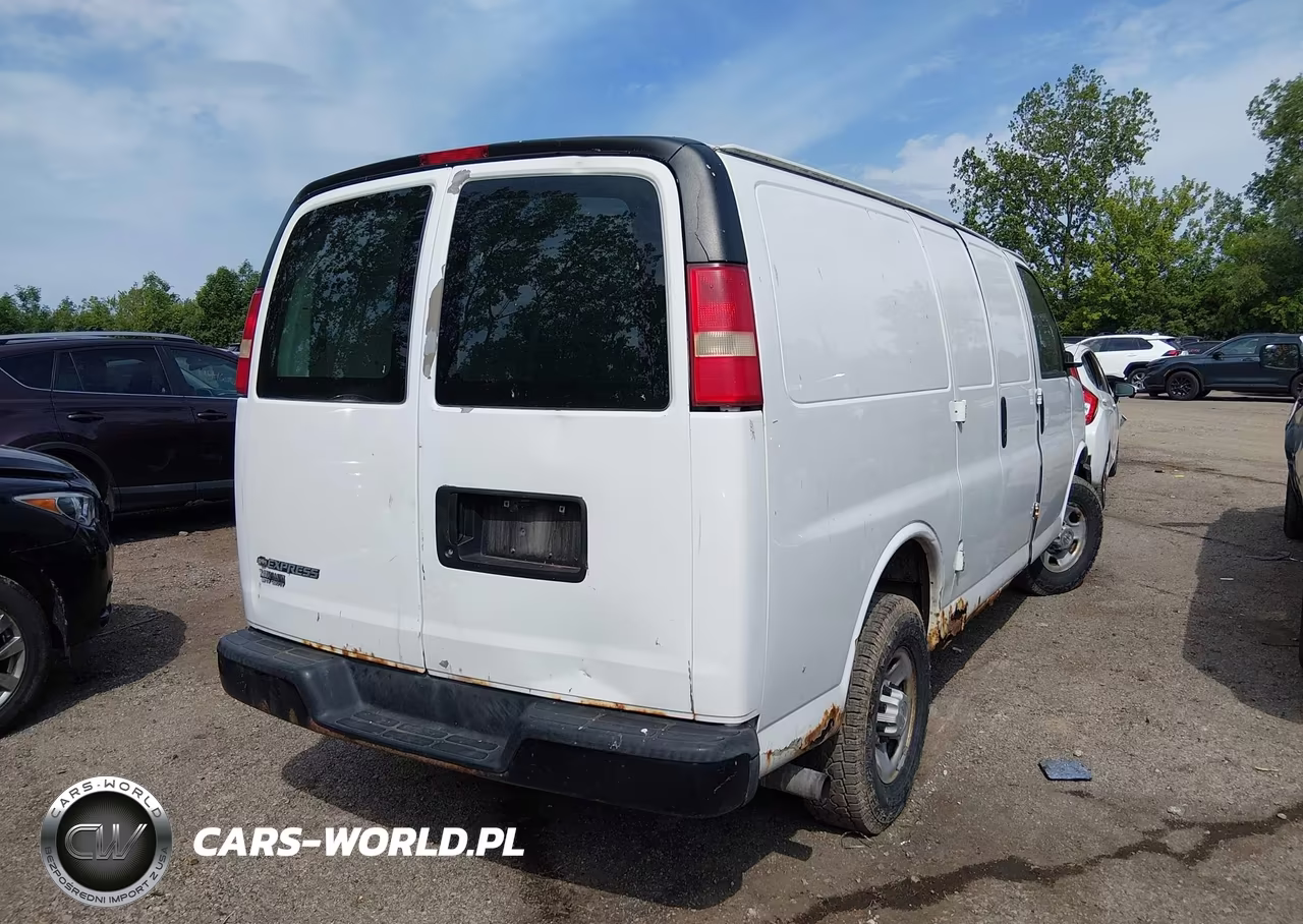 2009 Chevrolet Express Work Van VIN:1GCGG25C191129154 - 4