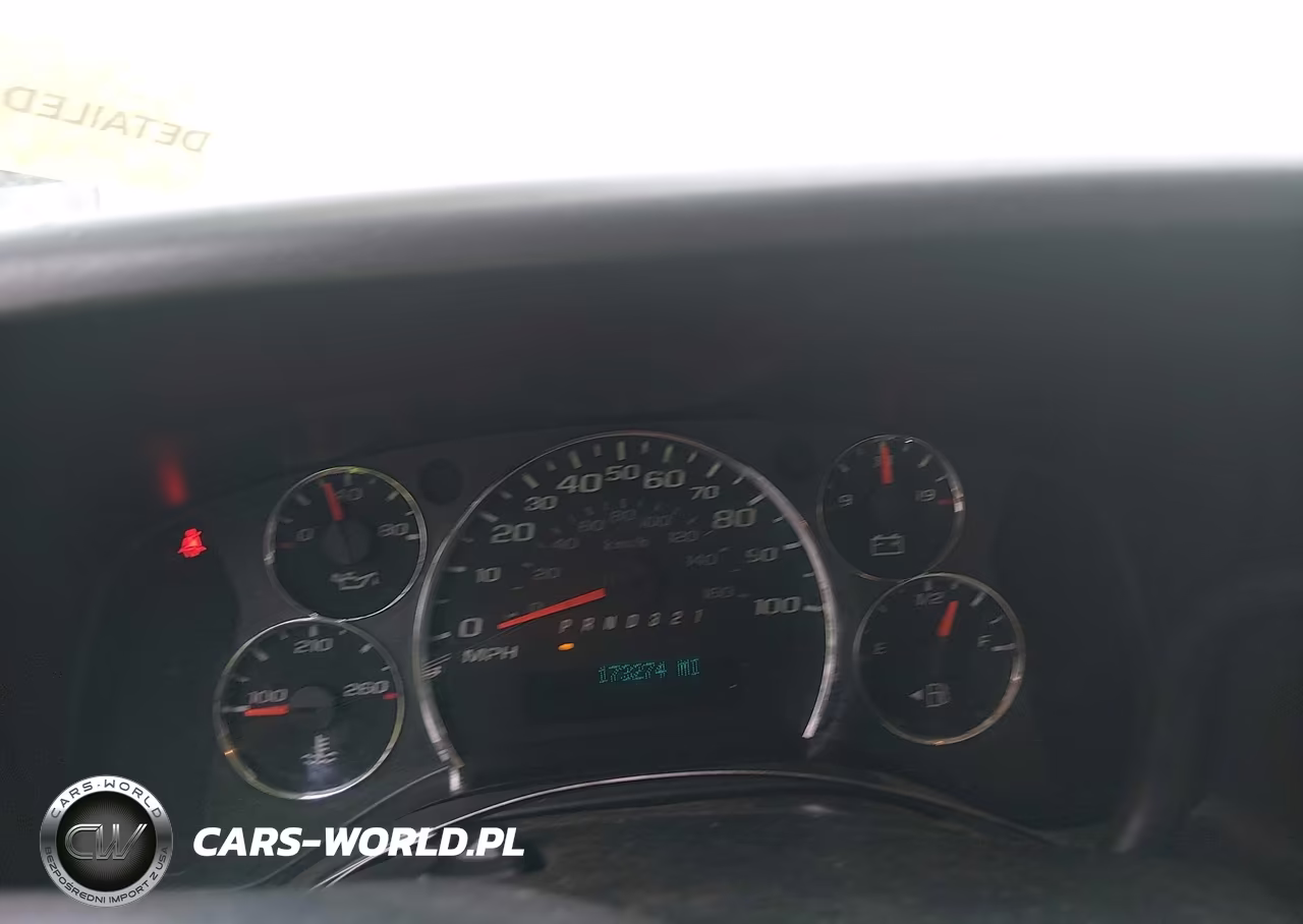 2009 Chevrolet Express Work Van VIN:1GCGG25C191129154 - 7