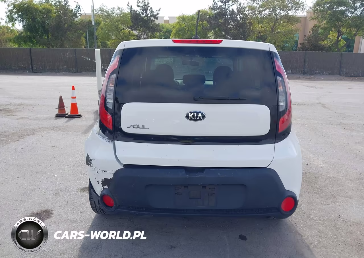 2015 Kia Soul VIN:KNDJN2A22F7186061 - 16