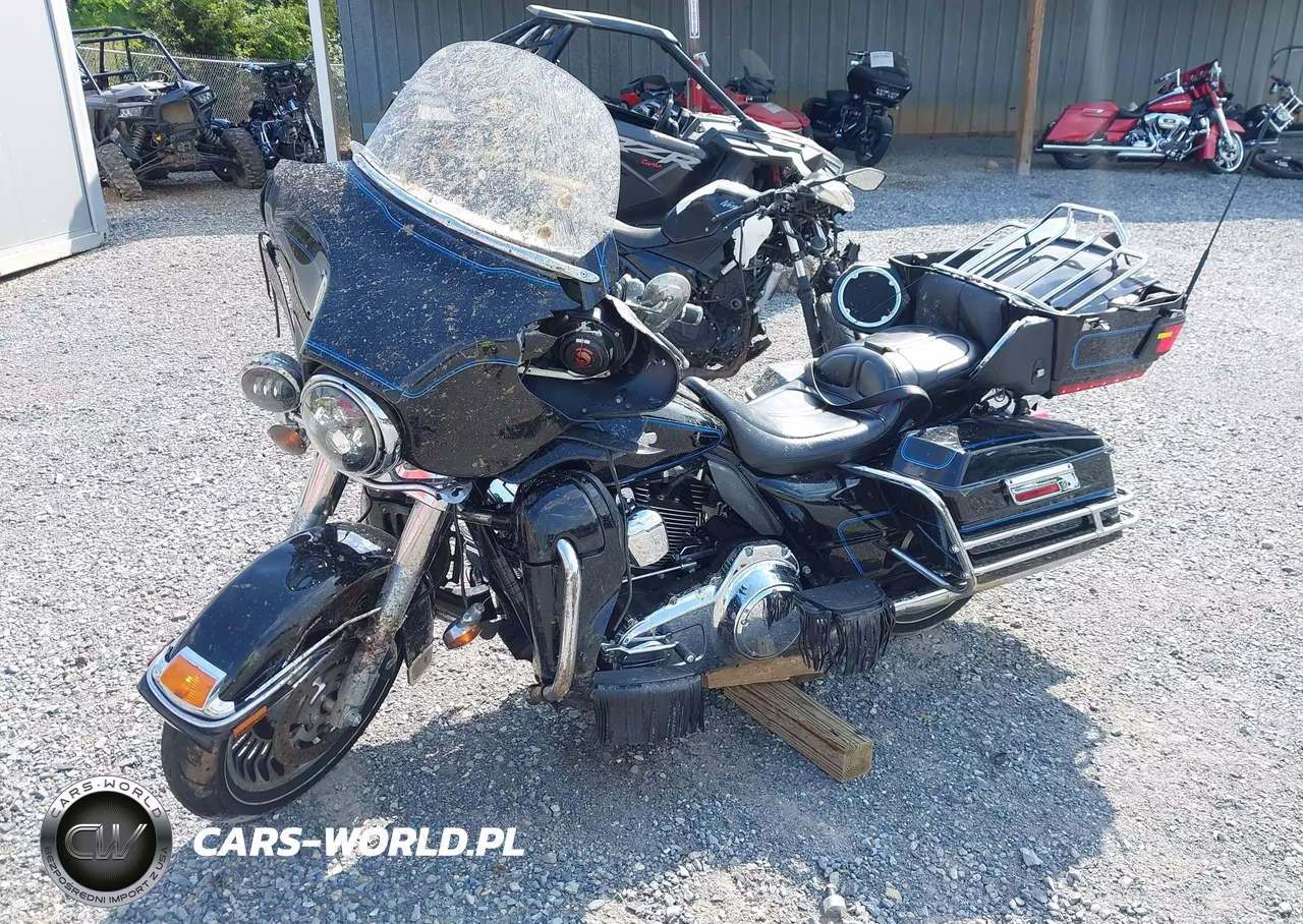 2010 Harley-Davidson Flhtcu Shrine VIN:1HD1FL412AB634308 - 14