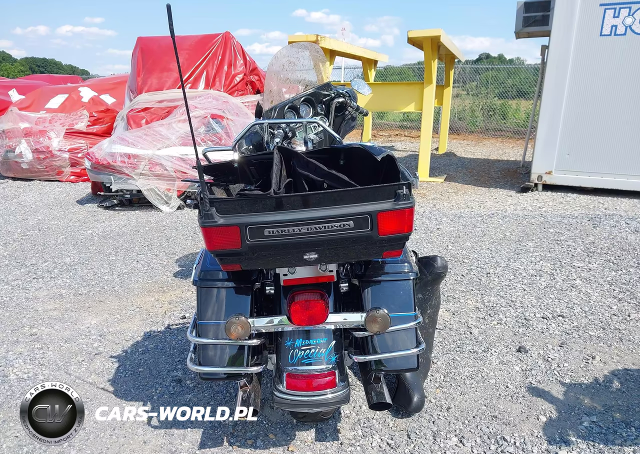 2010 Harley-Davidson Flhtcu Shrine VIN:1HD1FL412AB634308 - 6