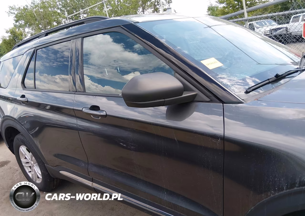 2020 Ford Explorer Xlt VIN:1FMSK8DH1LGB73230 - 13