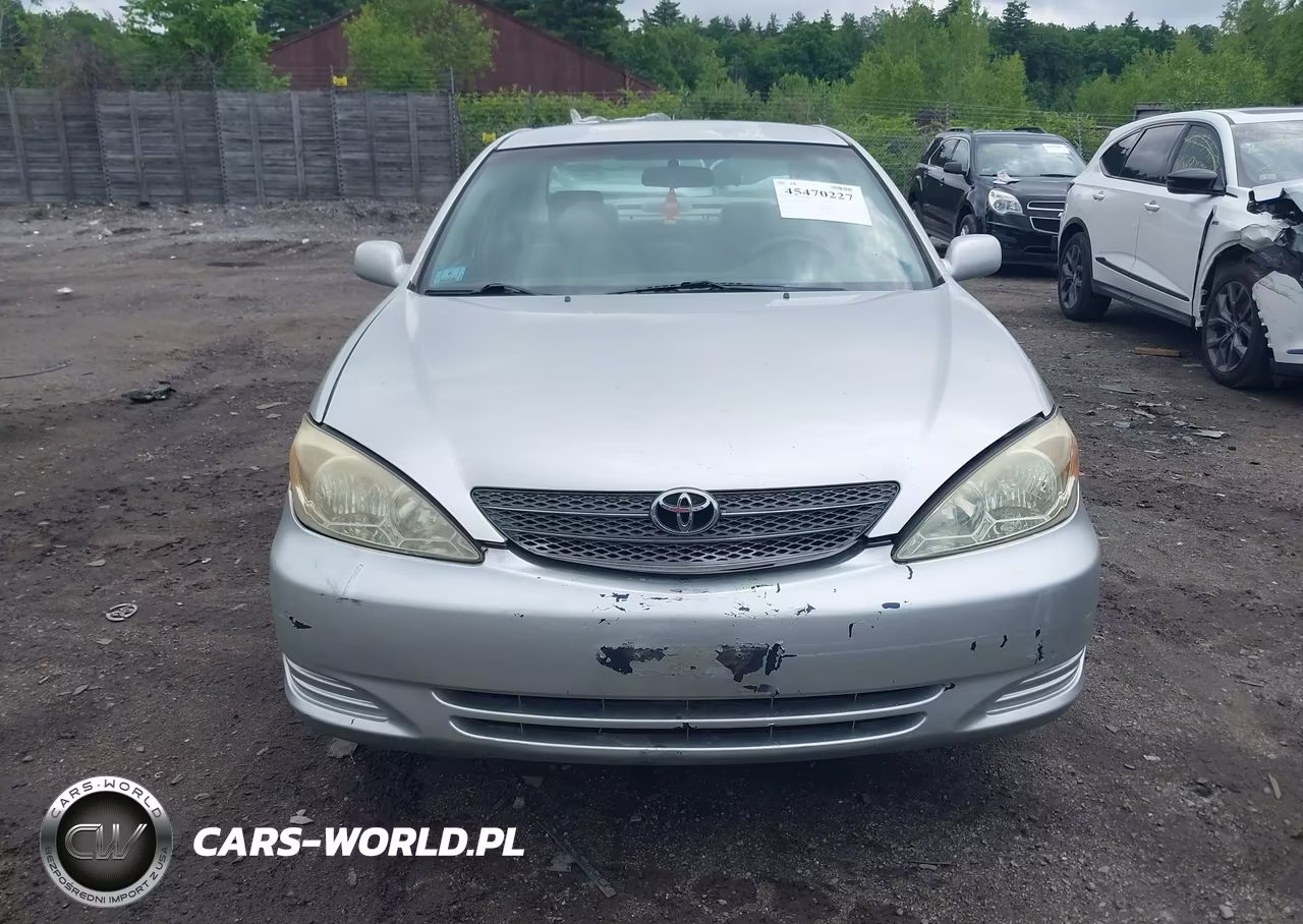 2003 Toyota Camry Le VIN:4T1BE32K63U200710 - 12