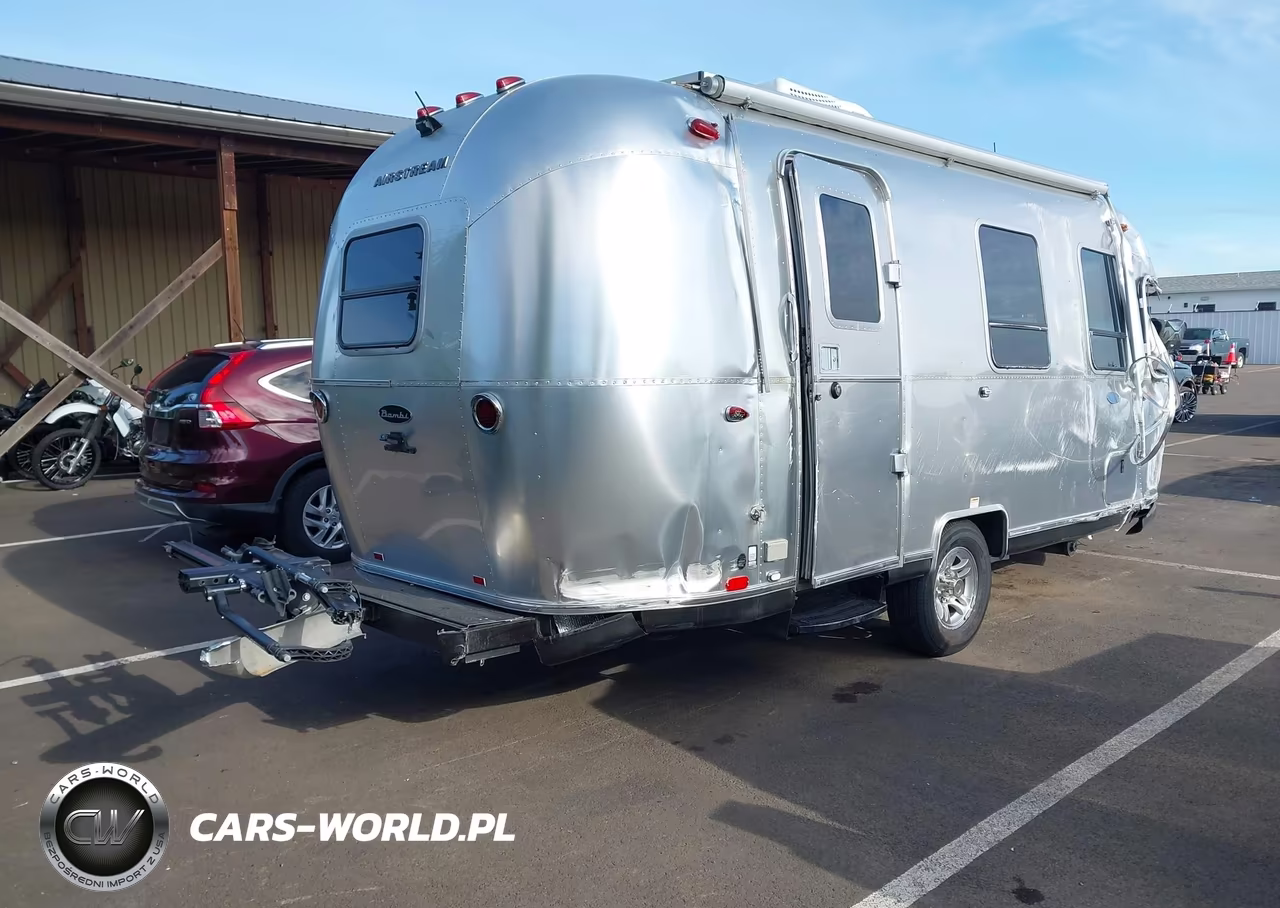 2018 Airstream Other VIN:1STVRTF17JJ541203 - 4