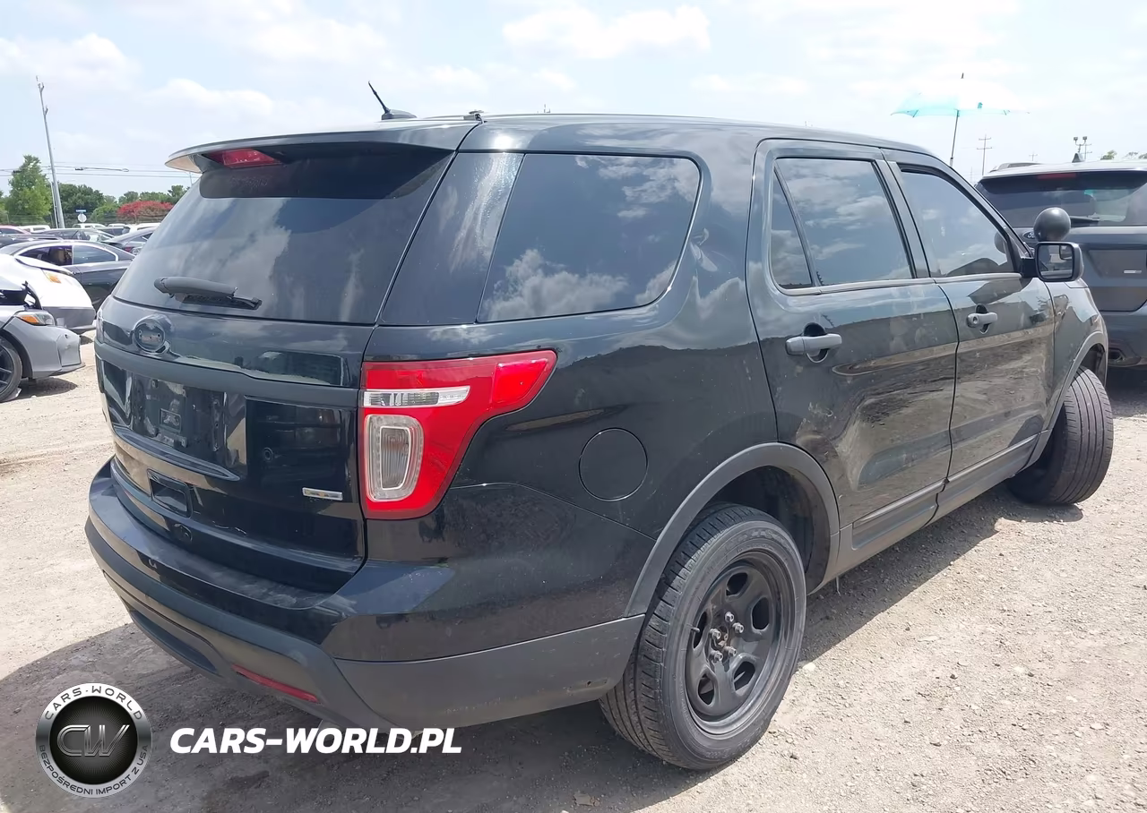 2014 Ford Utility Police Interceptor VIN:1FM5K8AR1EGC08233 - 4