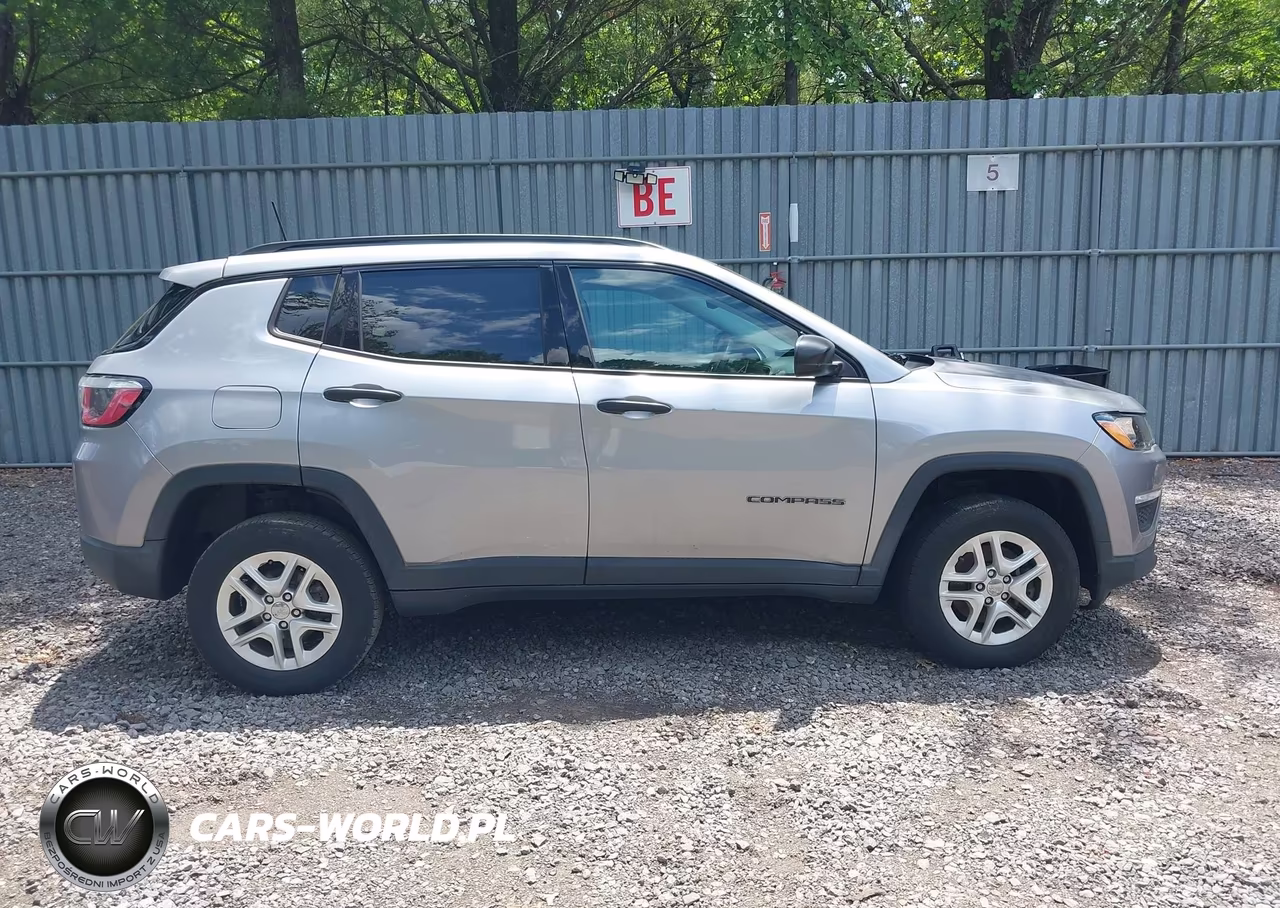 2018 Jeep Compass Sport 4X4 VIN:3C4NJDAB7JT116617 - 13