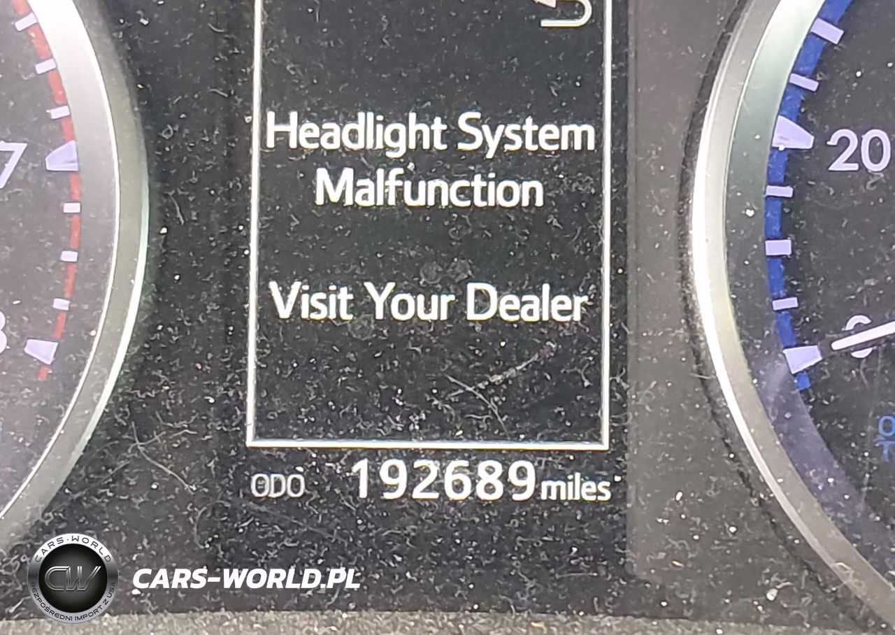 2019 Toyota Highlander Le VIN:5TDZARFH1KS047589 - 16