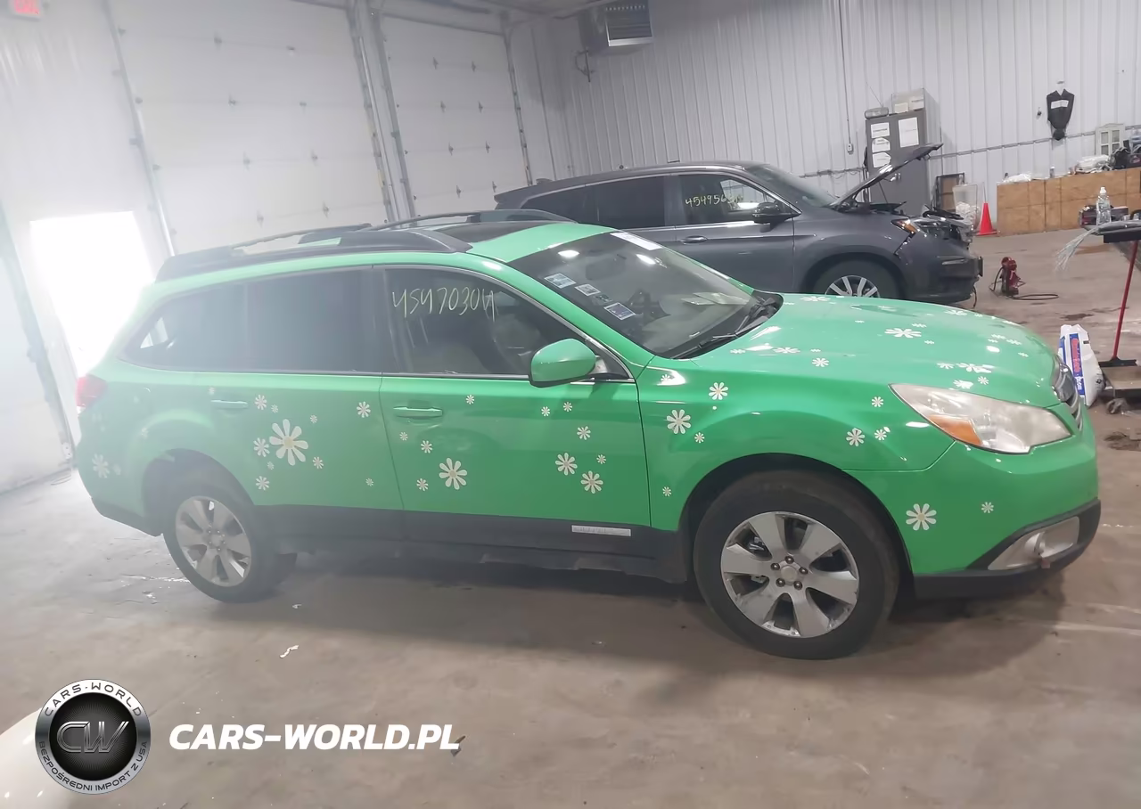 2010 Subaru Outback 2.5I Limited VIN:4S4BRCKC4A3323938 - 13