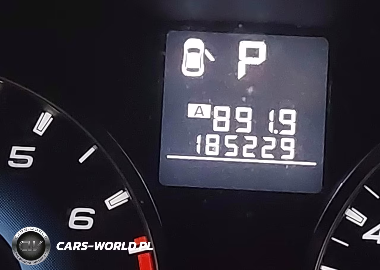 2010 Subaru Outback 2.5I Limited VIN:4S4BRCKC4A3323938 - 15