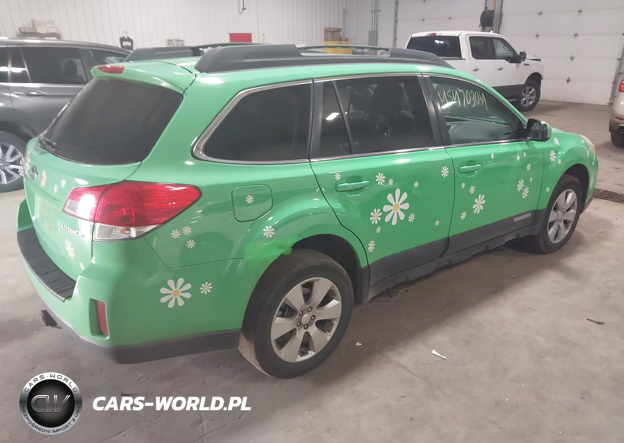 2010 Subaru Outback 2.5I Limited VIN:4S4BRCKC4A3323938 - 4