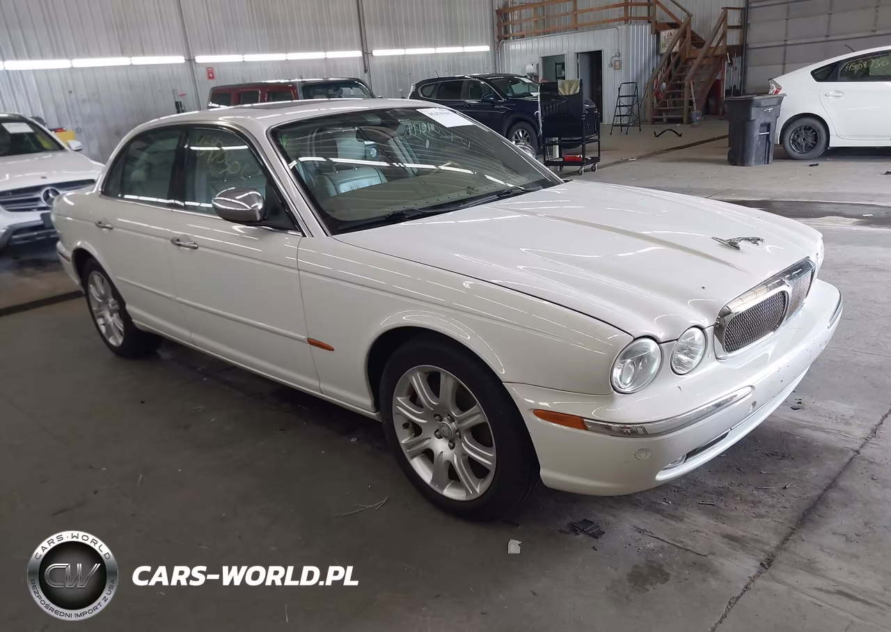 2004 Jaguar Xj Vanden Plas – zdjęcie 1 z 11