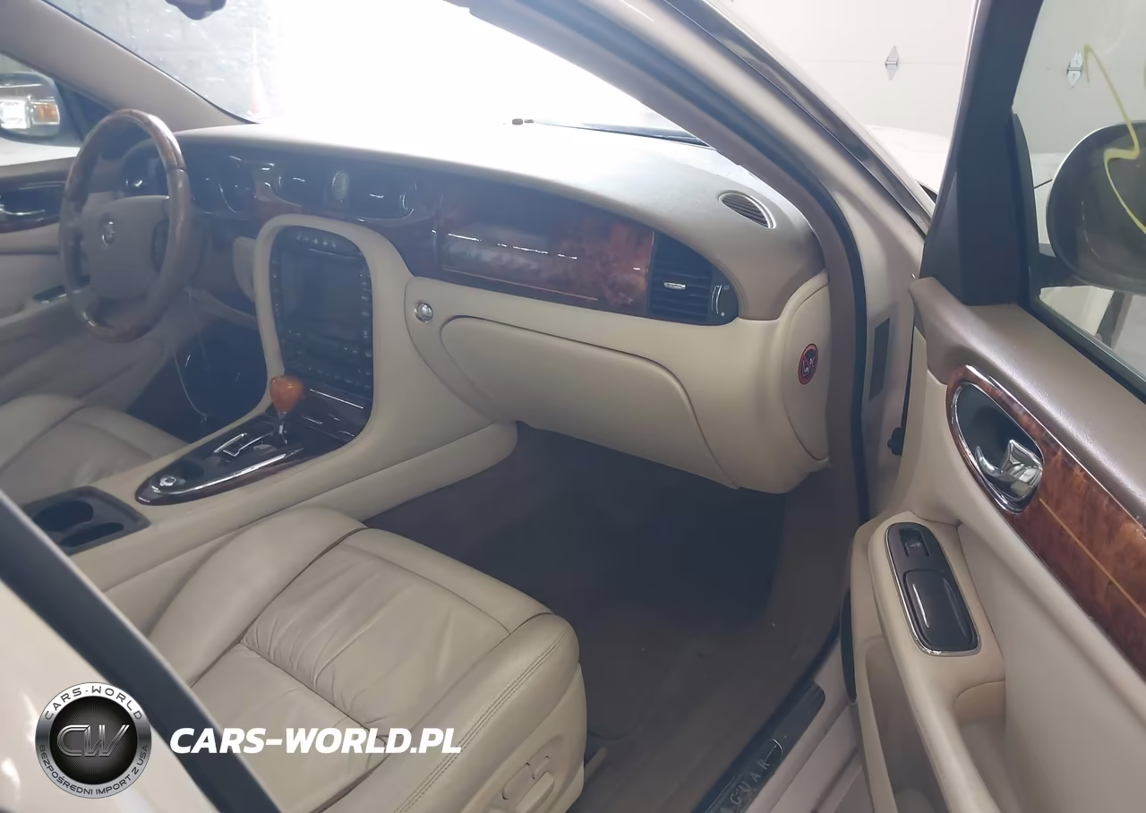 2004 Jaguar Xj Vanden Plas VIN:SAJWA74C84SG16743 - 5