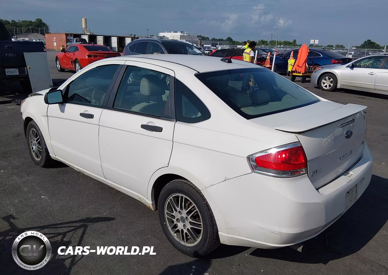 2011 Ford Focus Se VIN:1FAHP3FN5BW169021 - 3