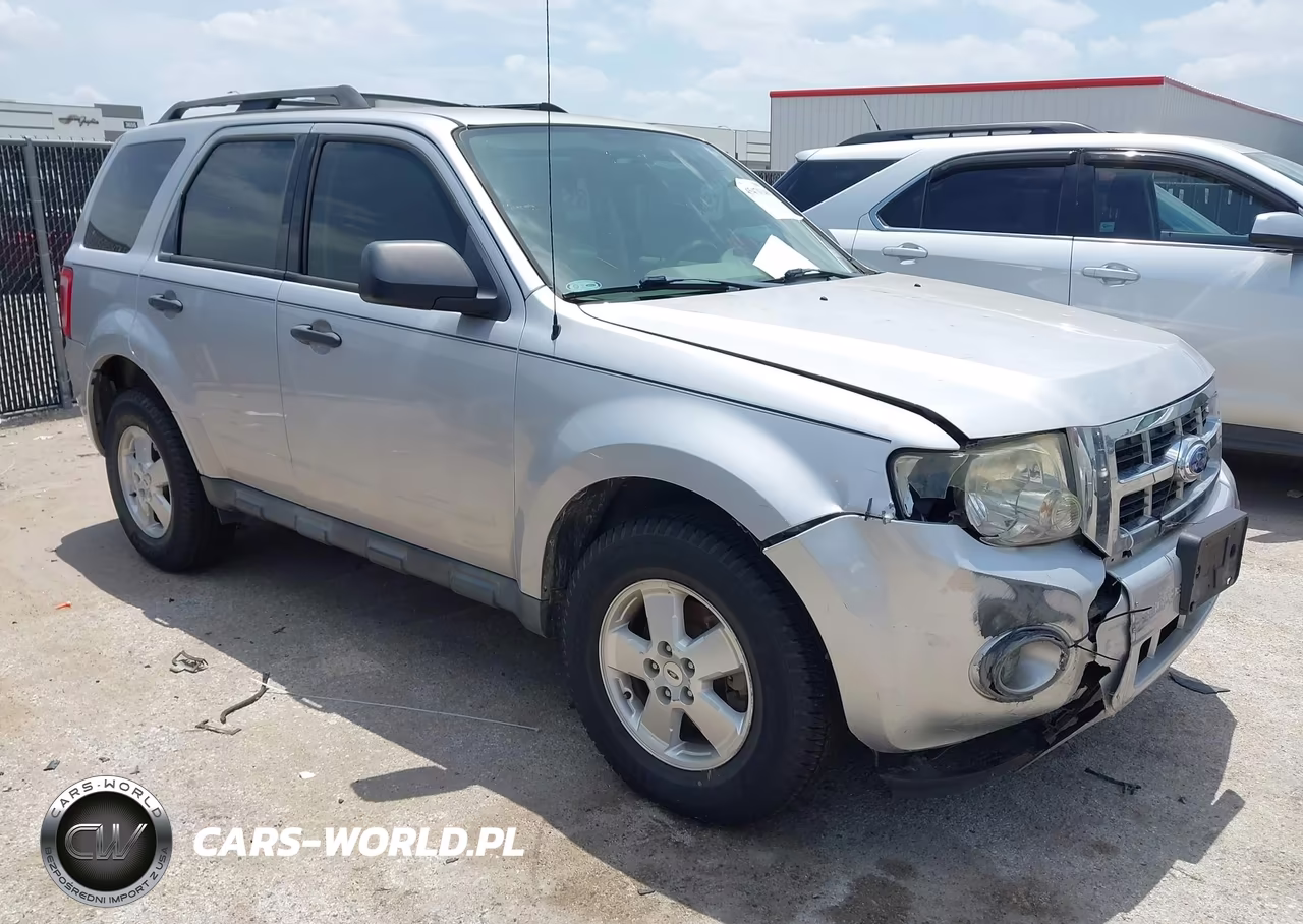 2012 Ford Escape Xls – zdjęcie 1 z 11