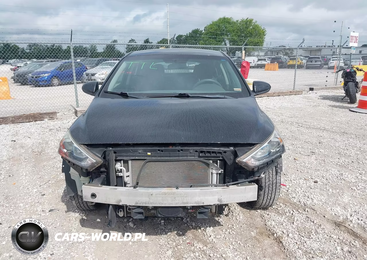 2019 Hyundai Ioniq Hybrid Blue VIN:KMHC65LC9KU133829 - 12