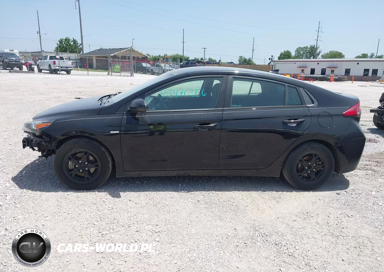 2019 Hyundai Ioniq Hybrid Blue VIN:KMHC65LC9KU133829 - 14