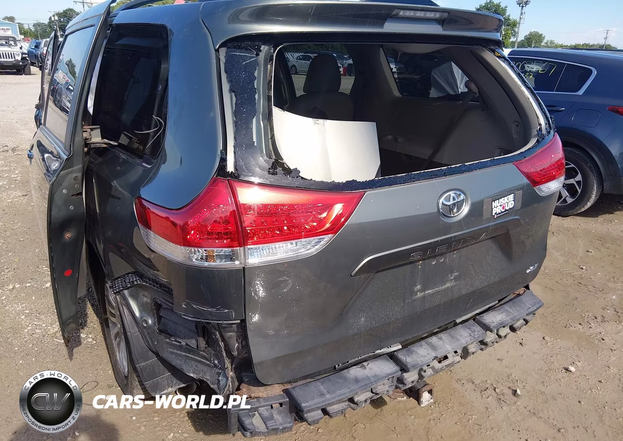 2011 Toyota Sienna Xle V6 VIN:5TDYK3DC4BS134268 - 17