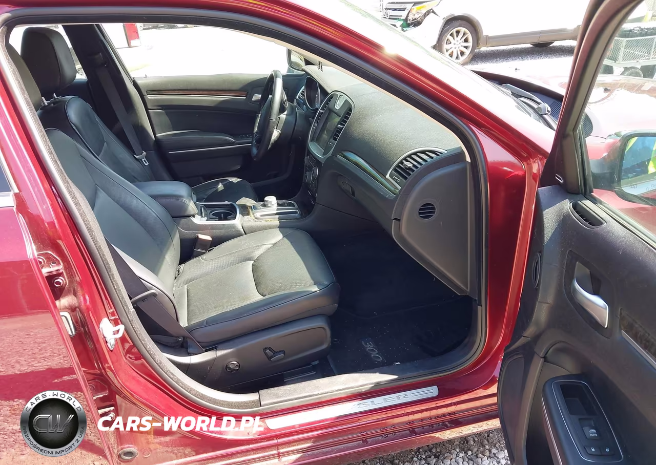 2016 Chrysler 300C Awd VIN:2C3CCAKG3GH106800 - 5